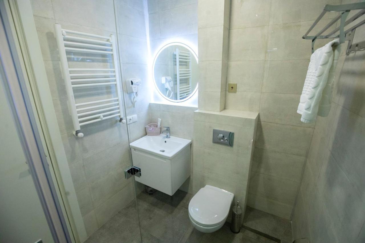 History Of Tbilisi Hotel Luaran gambar