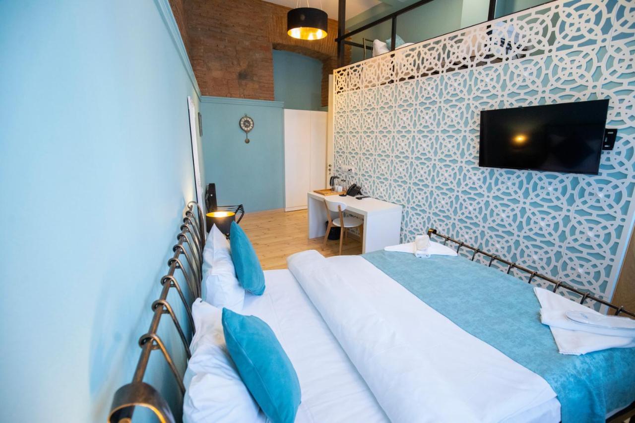 History Of Tbilisi Hotel Luaran gambar