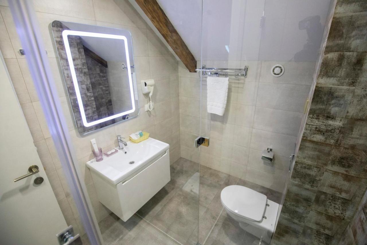 History Of Tbilisi Hotel Luaran gambar